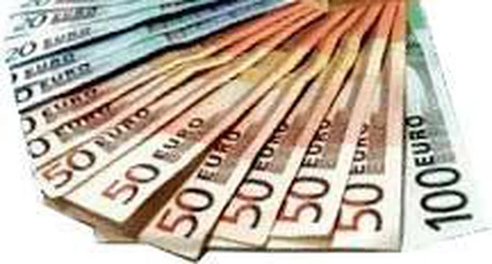 Разпродават фабрика заради задължения към ДСК