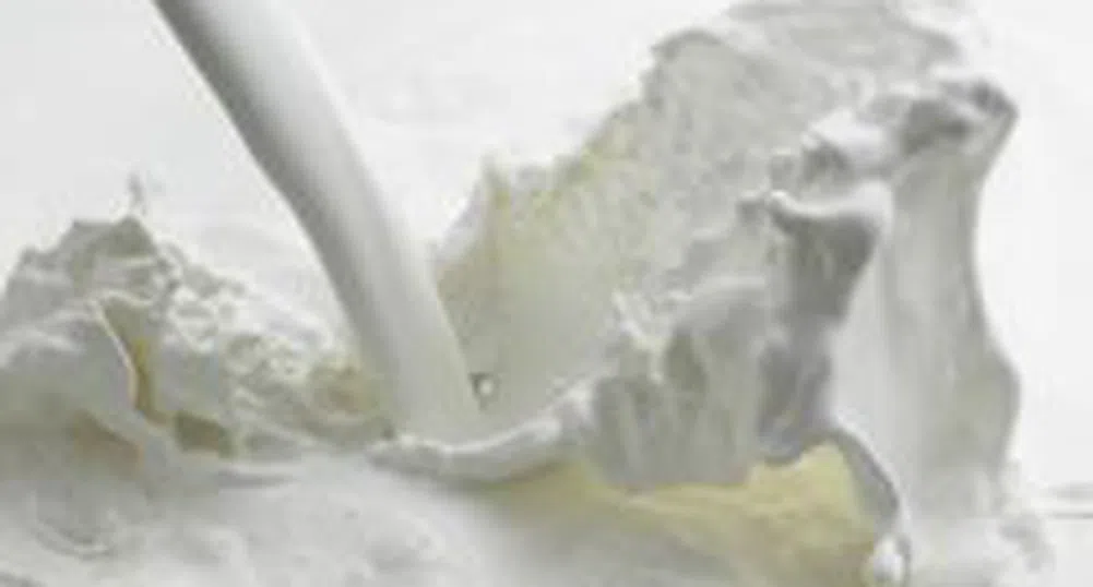 Млекопроизводителите подновяват протестите