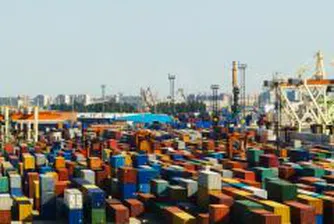 Финансовата полиция във Виченца запечата машини, предназначени за България