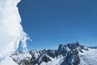 Албена посреща туристи през зимния сезон в базата си в Алпите