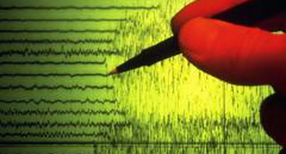 След взривовете и земетресение