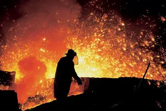 ArcelorMittal закрива завод, съкращава 400 души в Индиана