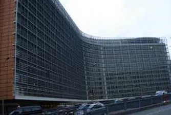 ЕК ще отнеме акредитациите на две агенции, работещи с пари по ФАР