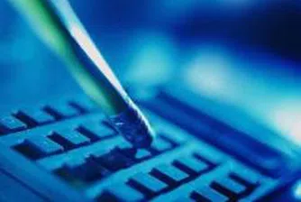 Населението в България ще продължава да се топи