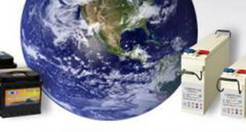 Монбат изкупи 84 250 собствени акции през август