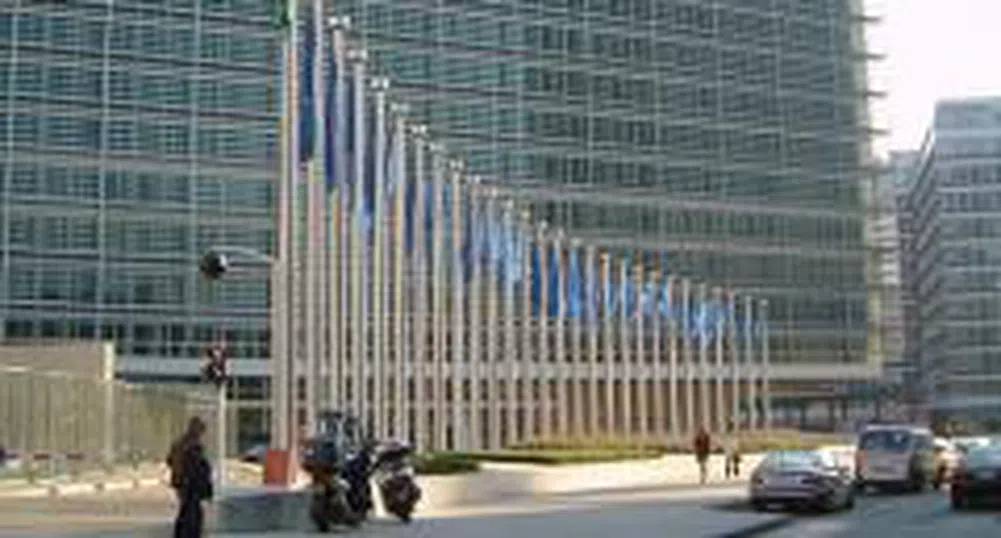 EU to Act vs Poland and Luxembourg Over Telcos