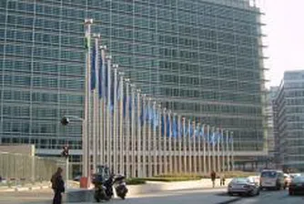 EU to Act vs Poland and Luxembourg Over Telcos