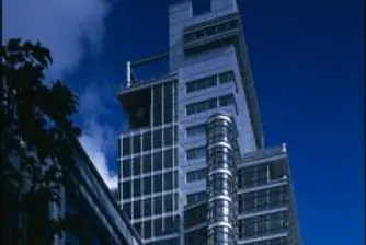 Philips потвърди временното спиране на производство