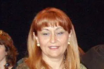 Шулева: При продажбата на предприятията на "Булгартабак" войната е за лиценза и пазара