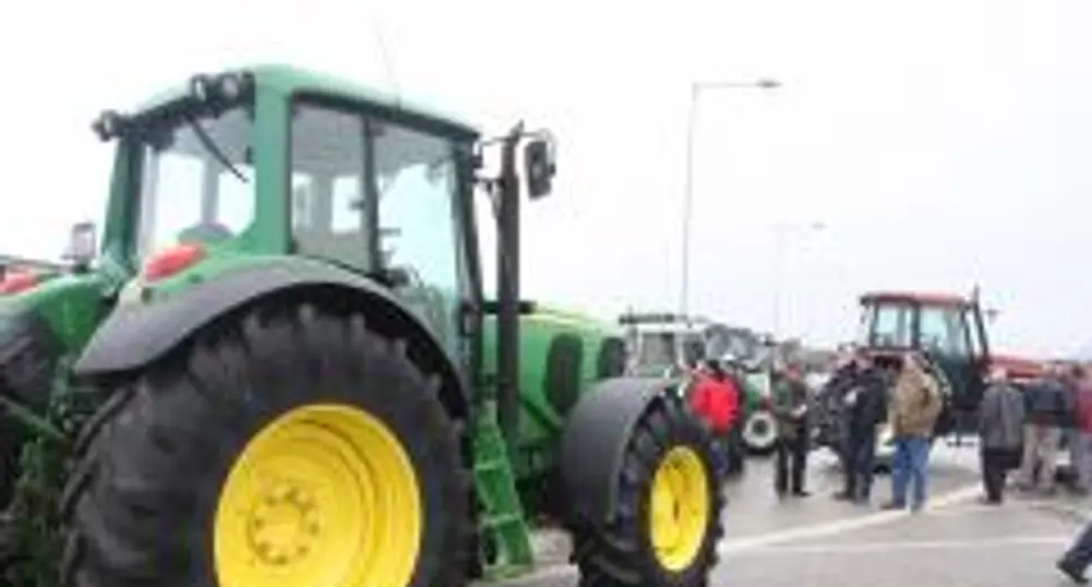 Кулата - Промахон остава затворен