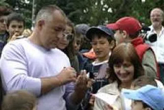 Борисов: ДПС в Сандански купува всичко