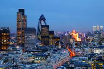 10 000 финансови служители в Лондон ще бъдат освободени през следващите 3 г.