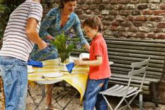 По-висока смъртност сред мъжете и в селата