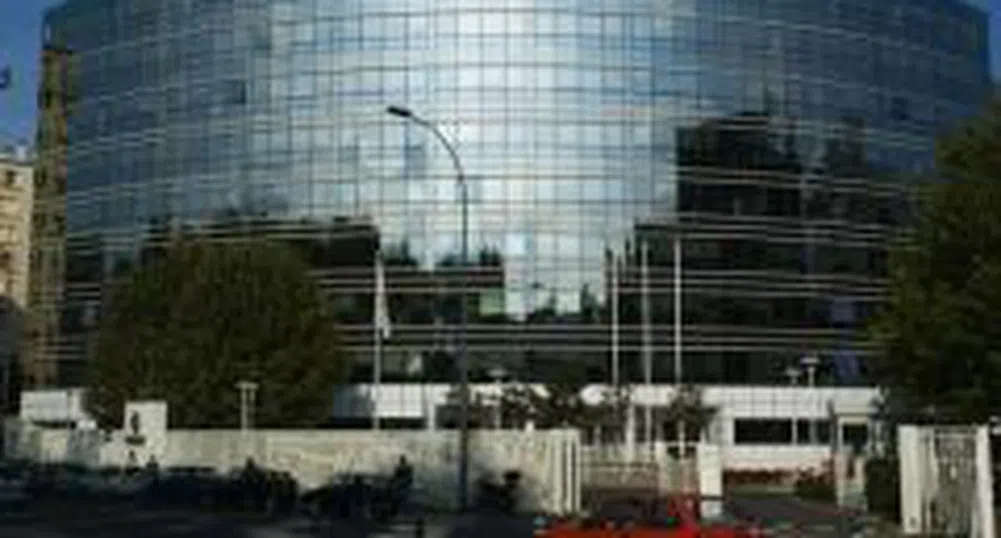 Рено купи блокиращия пакет от АвтоВАЗ за 1 милиард долара