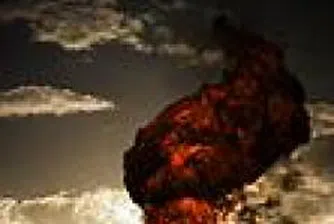 Суровият петрол се понижава под 77 долара за барел