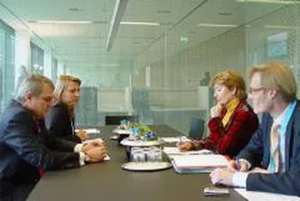 Министър Хюше Тер Хорст: Впечатлена съм от напредъка, който сте направили в този кратък срок