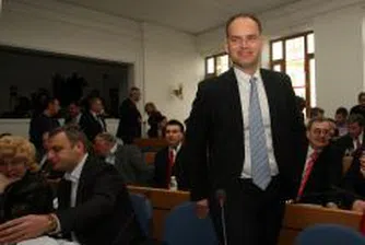 Трябва ни финансова полиция, за да се реши проблемът с акциза