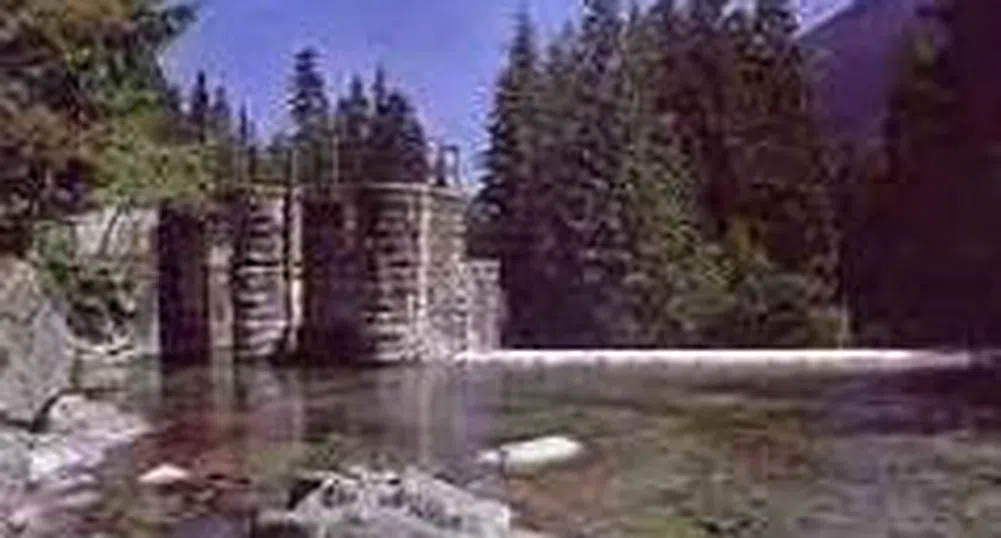 Трима късметлии спечелиха iPod от „Софийска вода” и еPay