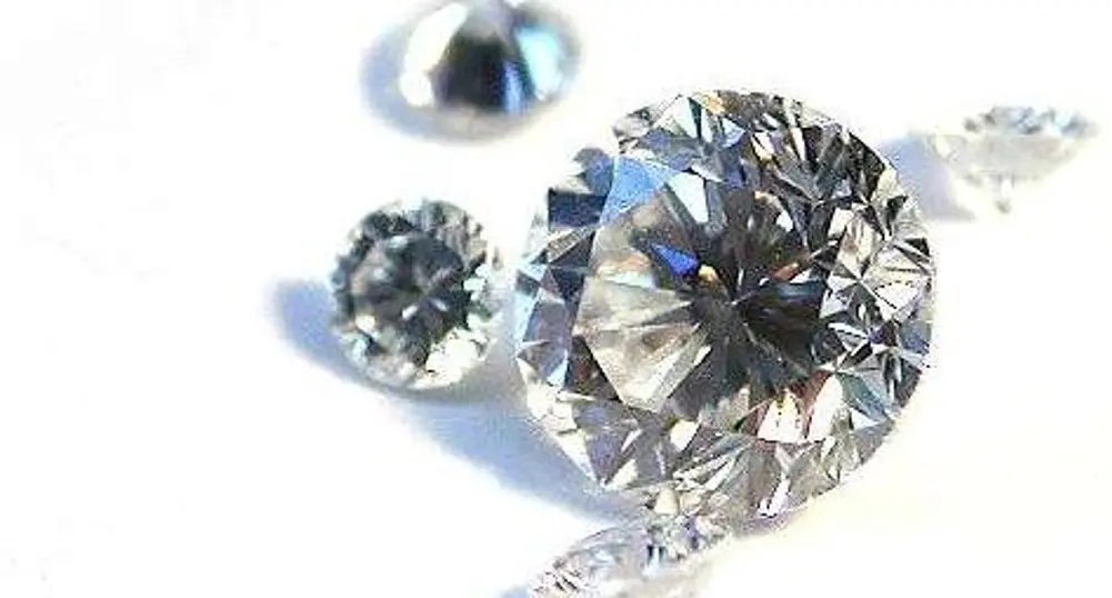 Печалбата на Tiffany пада с 62%