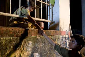 Хепиенд за звездата от "Бедняка милионер"