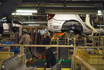 Ford преговаря с Renault за продажбата на Volvo