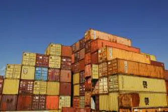 С 38% са нараснали обработените контейнери на пристанище "Варна"