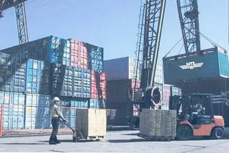Германският стокообмен се сви с над 18% за Q1