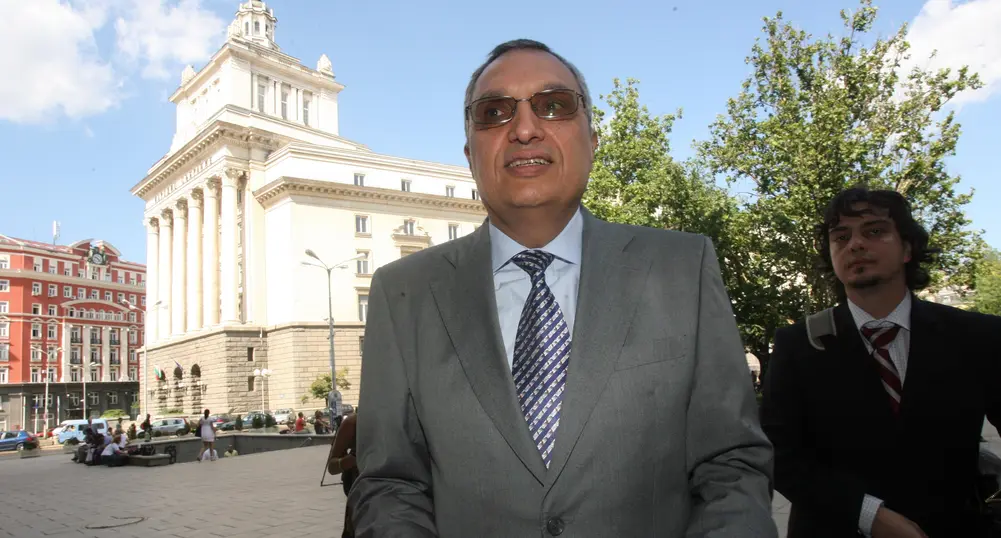 Иван Костов може да оглави комисията за контрол на ДАНС