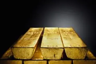 Златото под 800 долара за тройунция, спад и при останалите суровини