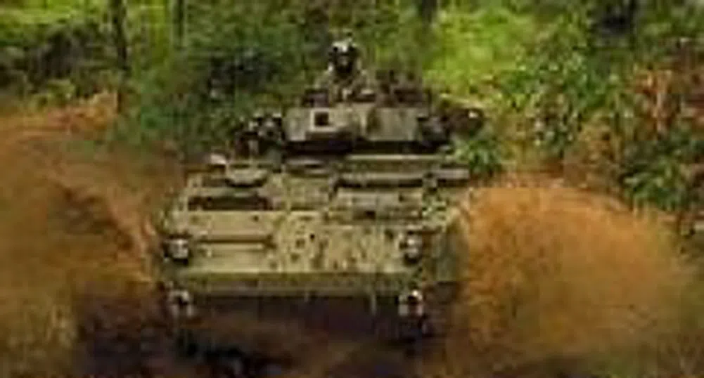 Танкова школа за туристи в германско село