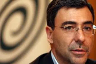 Вълчев иска специален закон за книжовния български език