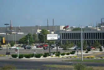 GM анализира окончателните оферти