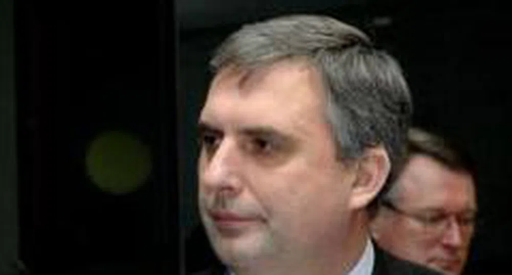 Калфин: Признаваме Косово, ако спазват правата на етническите малцинства