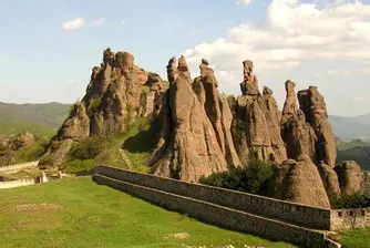 Скалите в Белоградчик - още една стъпка назад