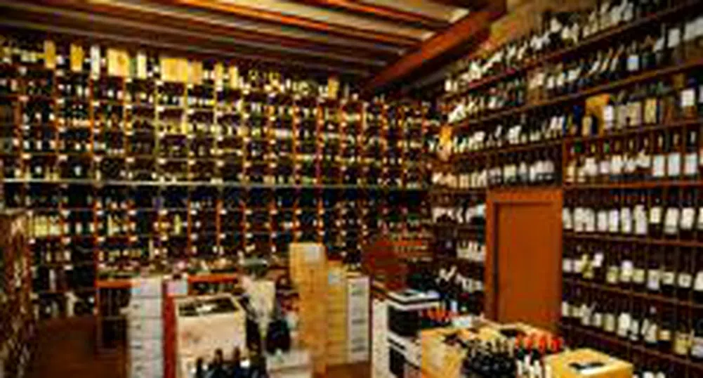 Закриват безмитните магазини и бензиностанциите по сухопътните ни граници