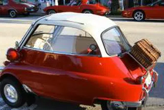 Показват коли бижута на изложба до езерото Комо