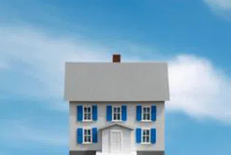 Грийнспан: Спадът в цените на имотите може да приключи преди началото на 2009 г.