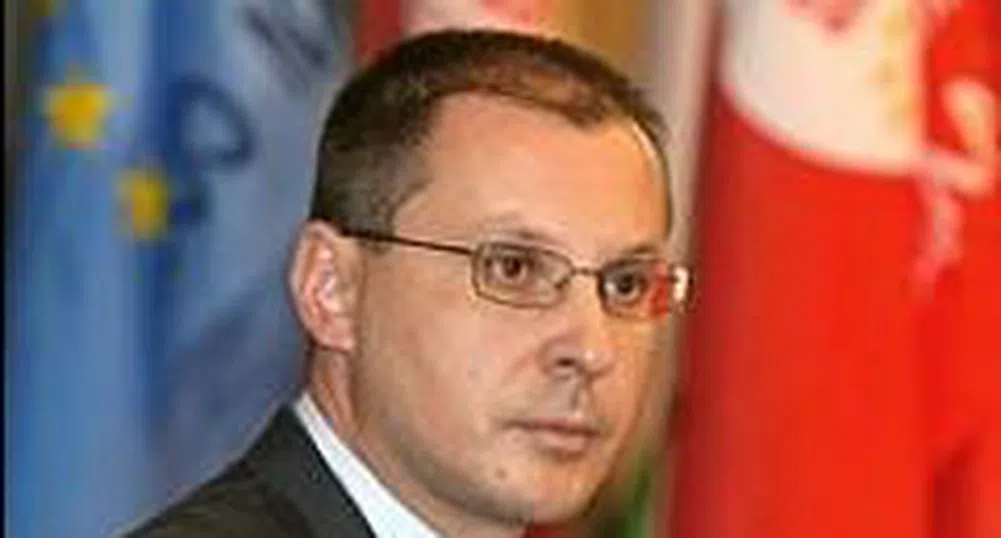 PM Stanishev Leaves on Working Visit to US
