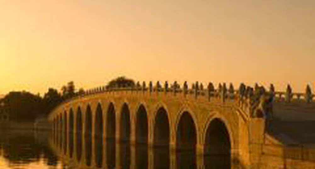 Световната банка занижи прогнозата си за ръст на китайската икономика до 9.4%