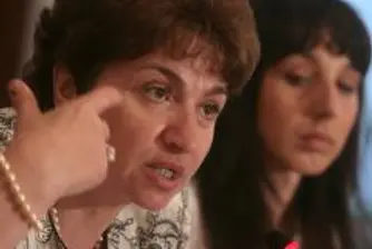 Плугчиева: Може да има нови санкции, ако не сме убедителни