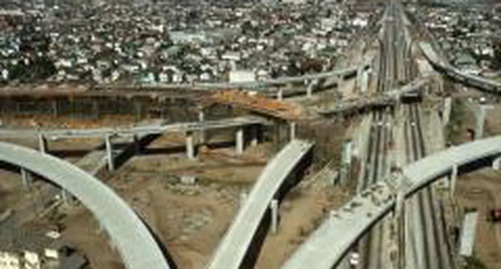 Holding Roads Shareholders To Receive 70 New Shares For Free