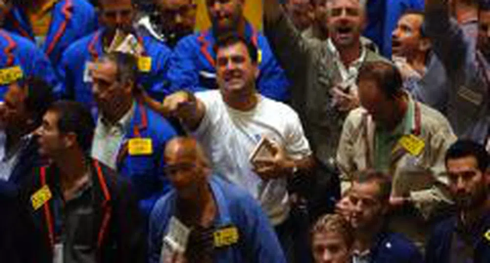 Петролът надолу, щатските индекси с повишения