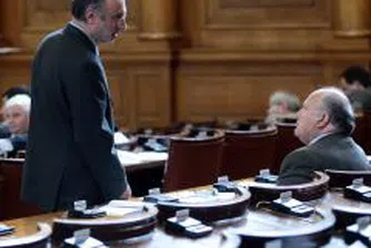 За българина са по-интересни зрелищата от политиката