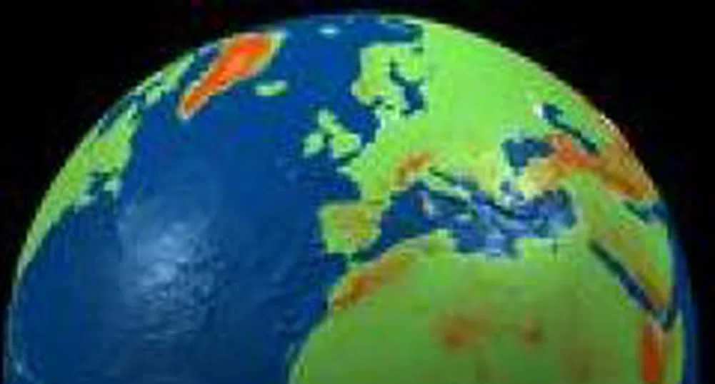 Дванадесет икономики са произвели над две трети от световните стоки и услуги през 2005 г.