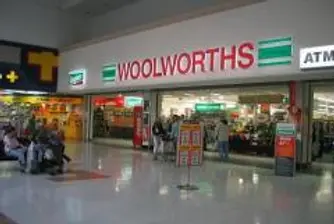 Започна затварянето на магазините от веригата Woolworths