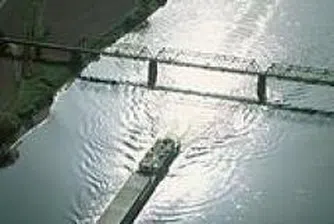 Bulgaria, Romania Urged by MEPs to Take Prompt Measures to Scrap Danube Bridge Charges