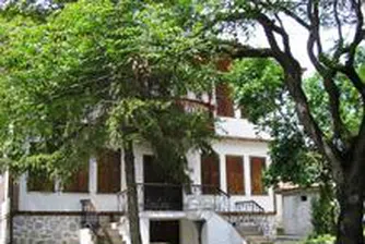 Откриват изложба-живопис в Стрелча