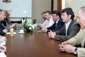 Станишев нареди да се търси истинския собственик на ЦСКА