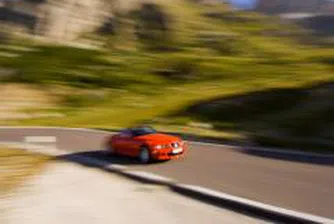 BMW шокира със спад от 33 %  на печалбата за второто тримесечие