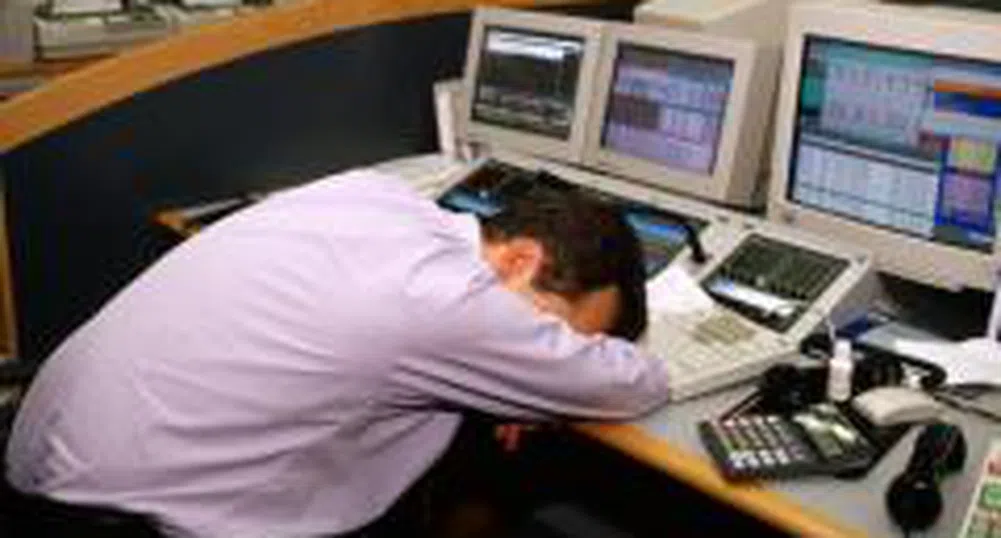 Брокери: Ниските обороти се запазват